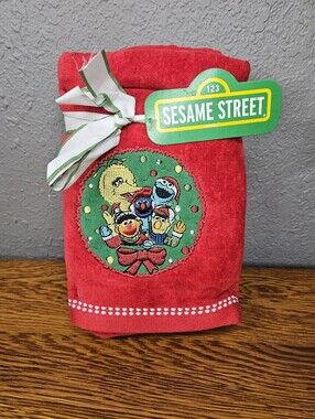 Sesame Street Christmas Hand Towel Red Embroidered Holiday Wreath